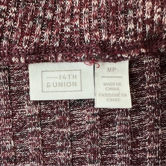 14th & Union Heathered Maroon Ribbed Knit Midi Pencil Skirt - Picture 3 of 4